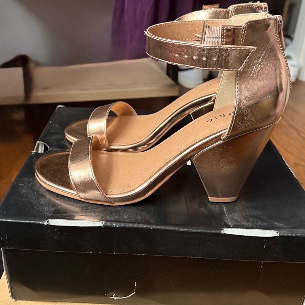 Torrid rosegold Heels